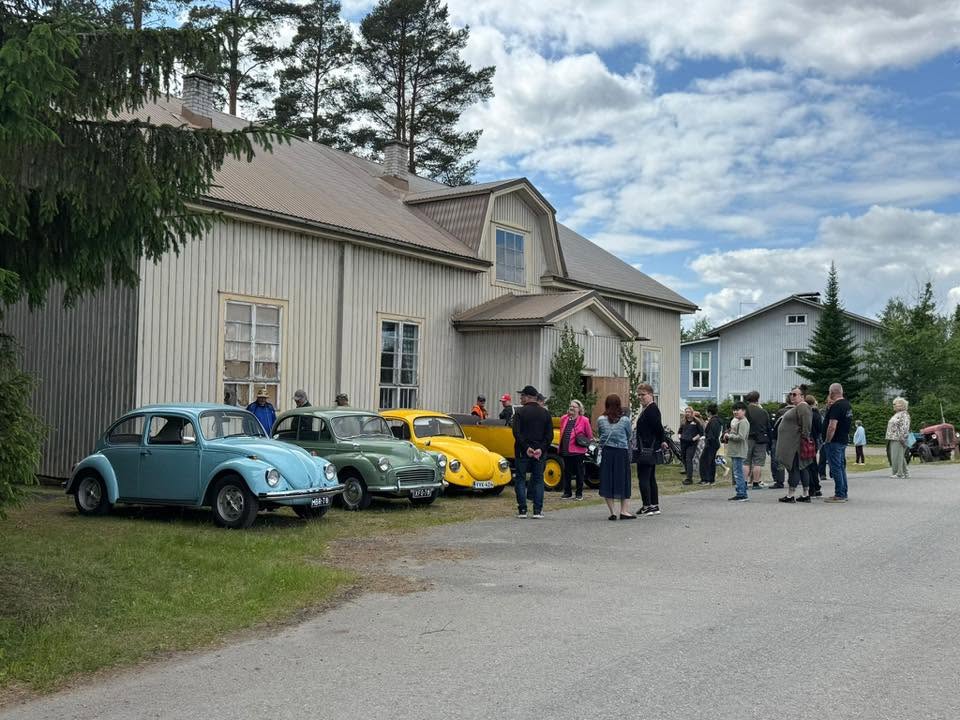 Maveden kylätalo